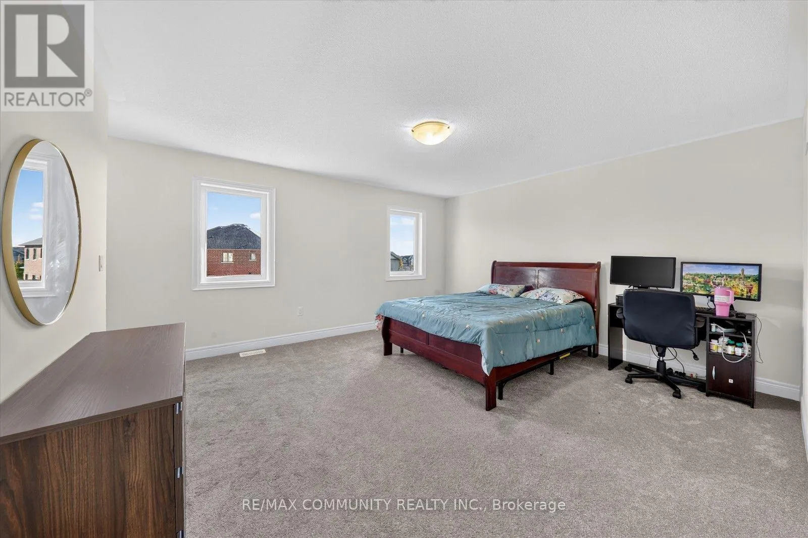 19 ROGERSON STREET