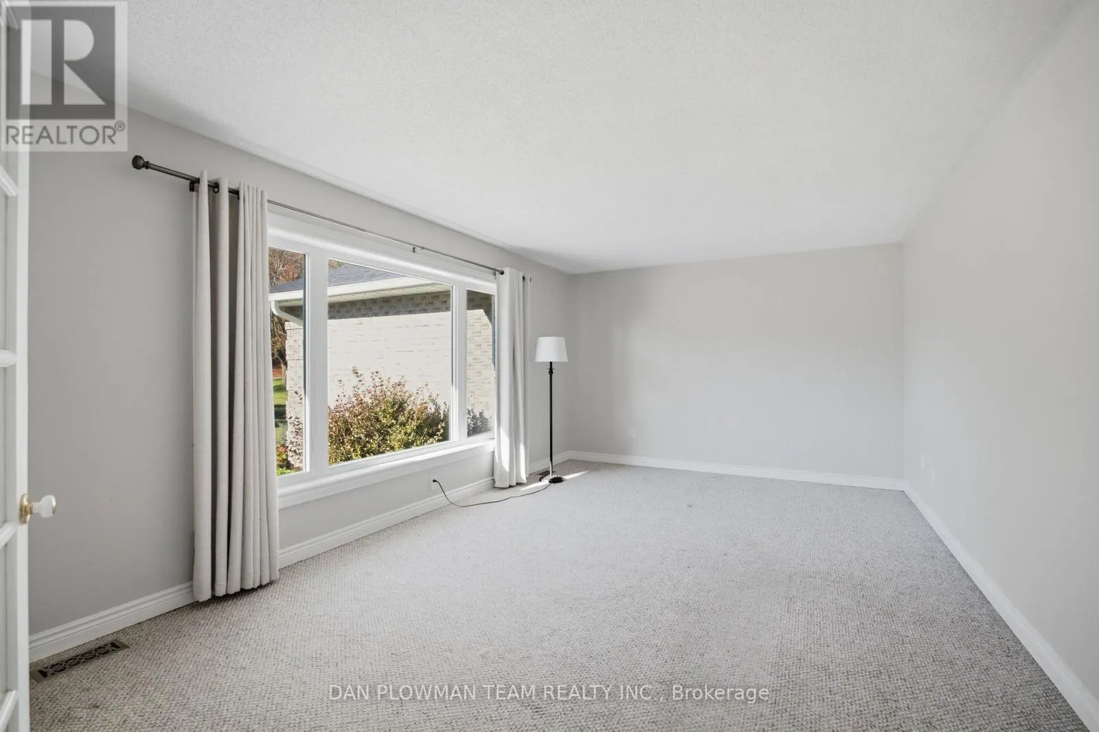 30 CASTLE HARBOUR DRIVE