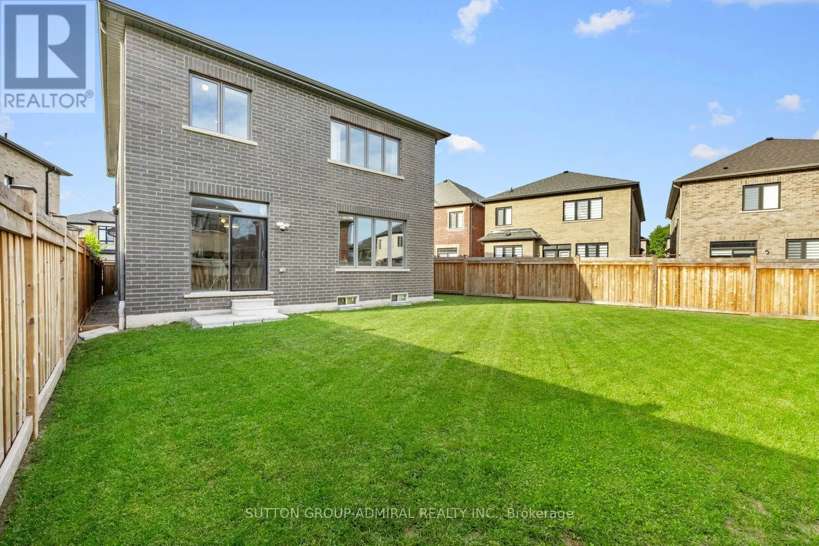 7 PRIORY DRIVE