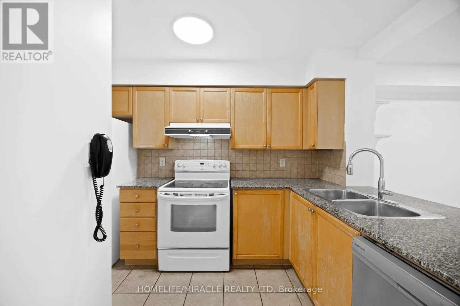 410 - 83 BOROUGH DRIVE