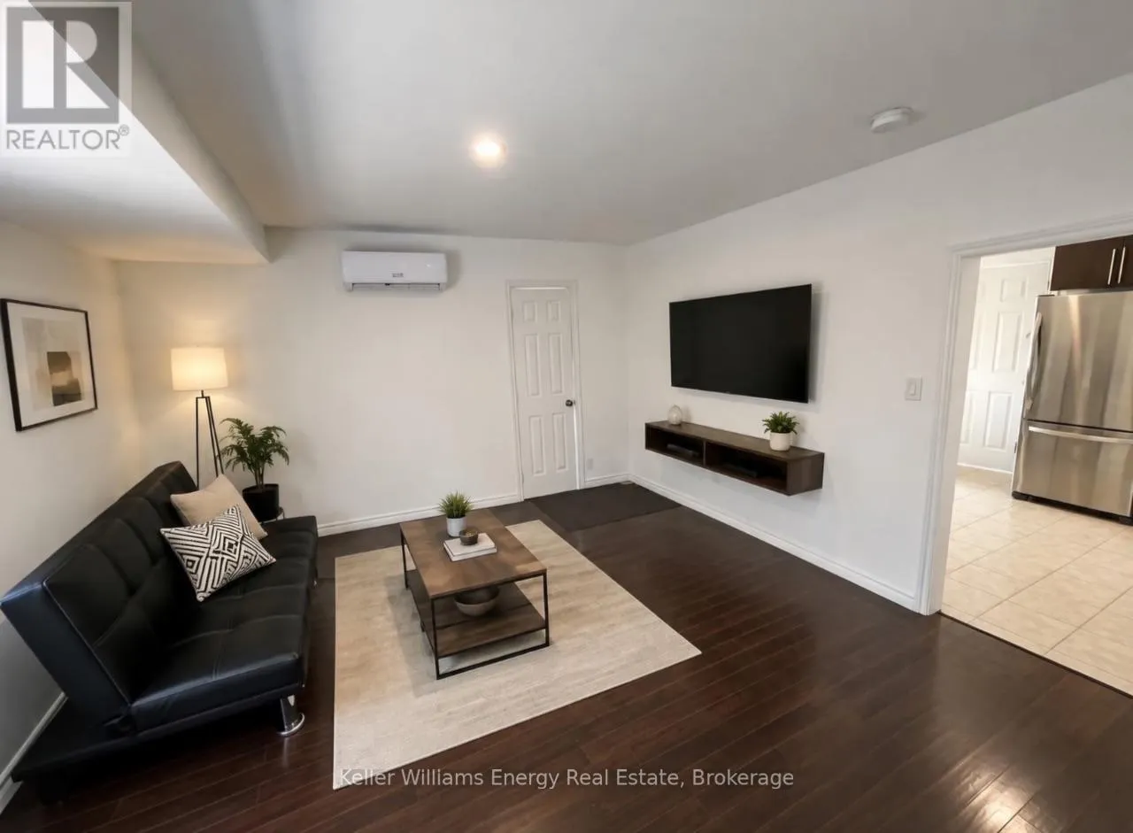 3 - 645 TOWNLINE ROAD N #3