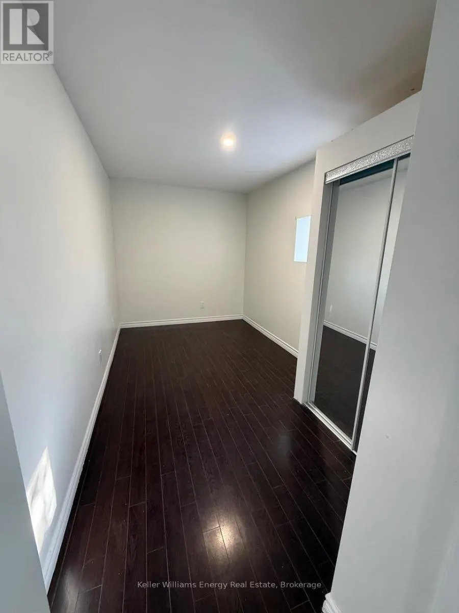 3 - 645 TOWNLINE ROAD N #3