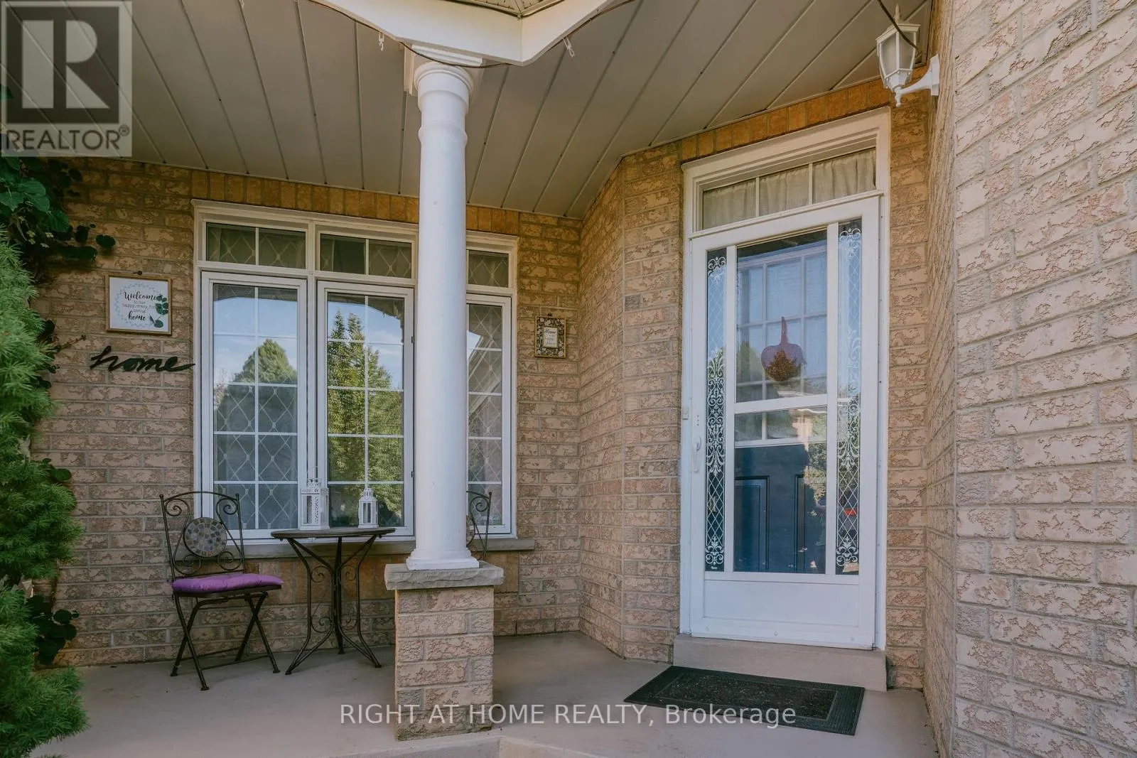 1014 SUMMITVIEW CRESCENT