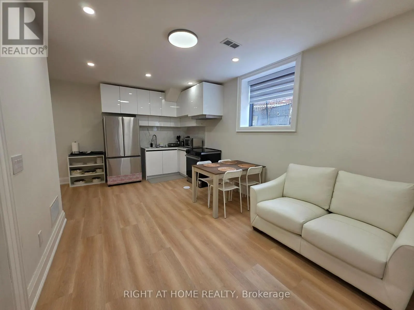 247 FERRIS ROAD