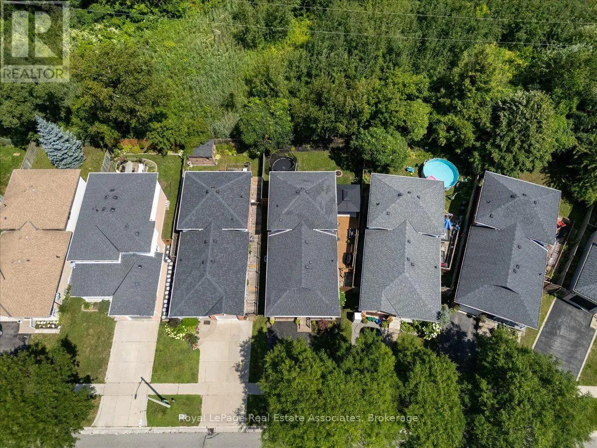 1464 TROWBRIDGE DRIVE
