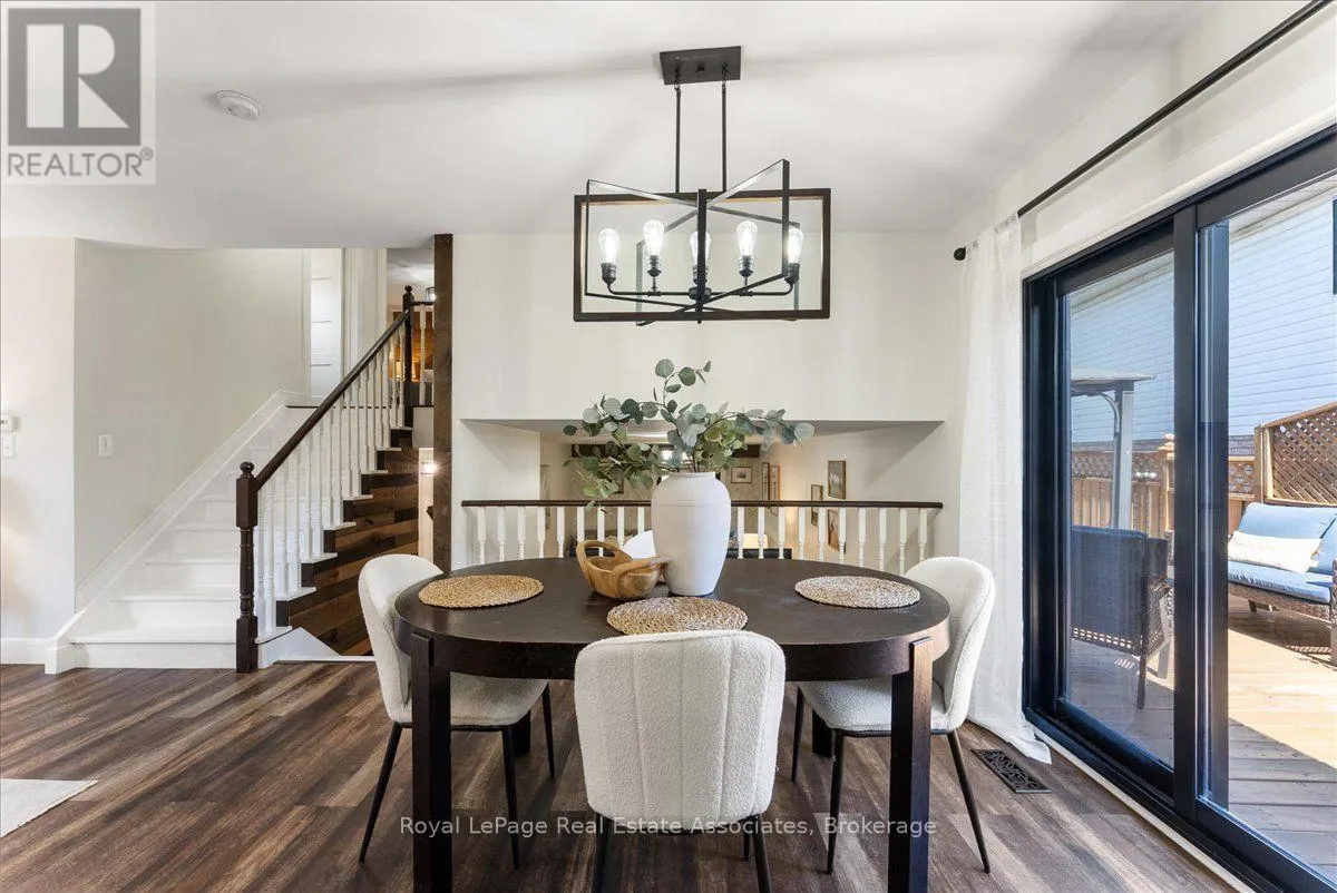 1464 TROWBRIDGE DRIVE
