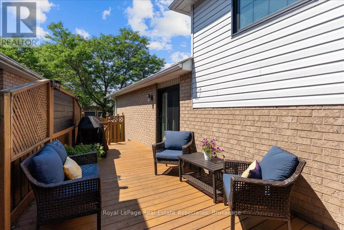 1464 TROWBRIDGE DRIVE