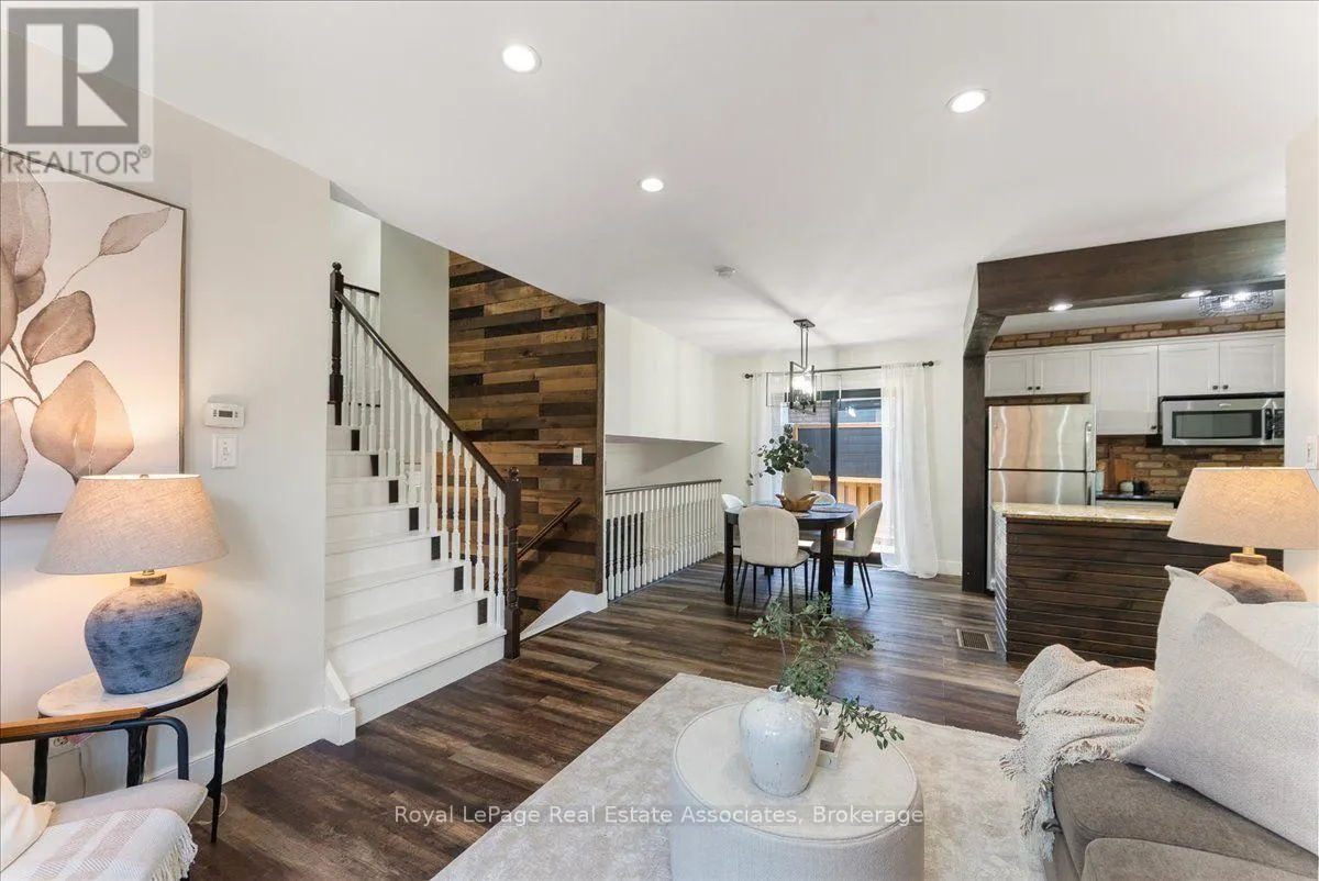 1464 TROWBRIDGE DRIVE