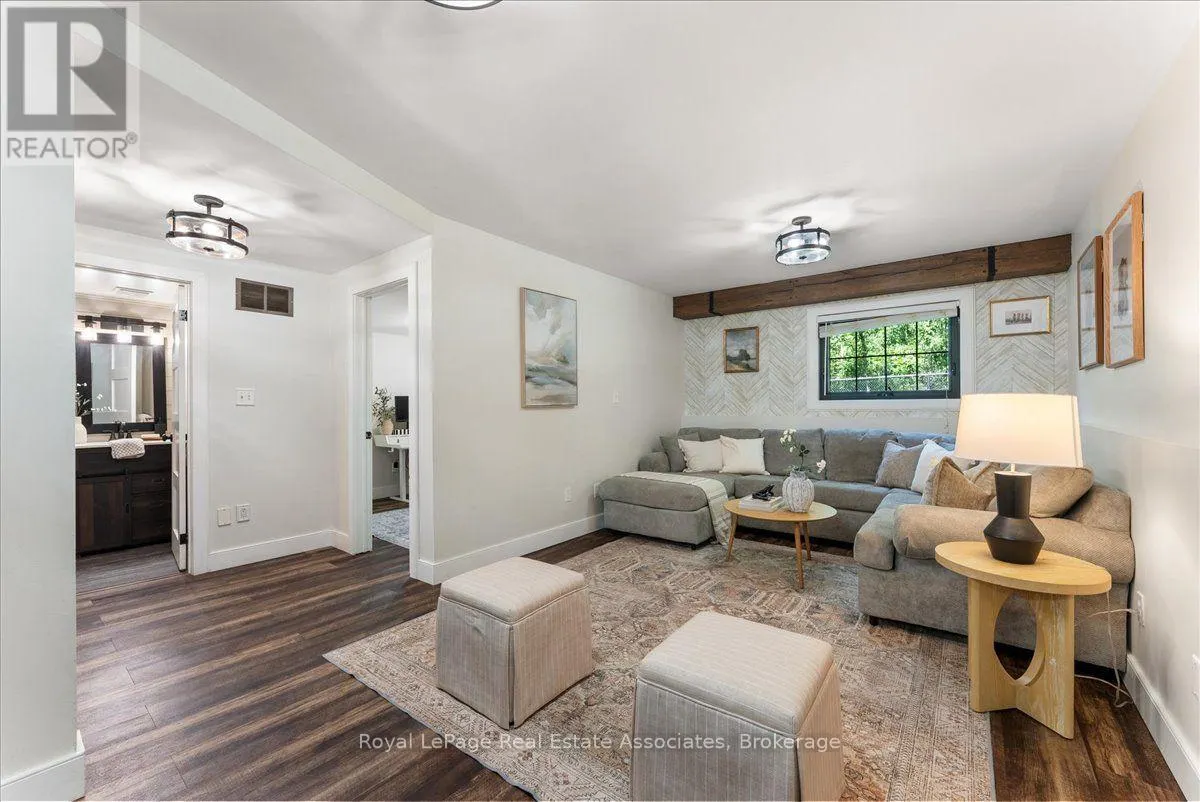 1464 TROWBRIDGE DRIVE