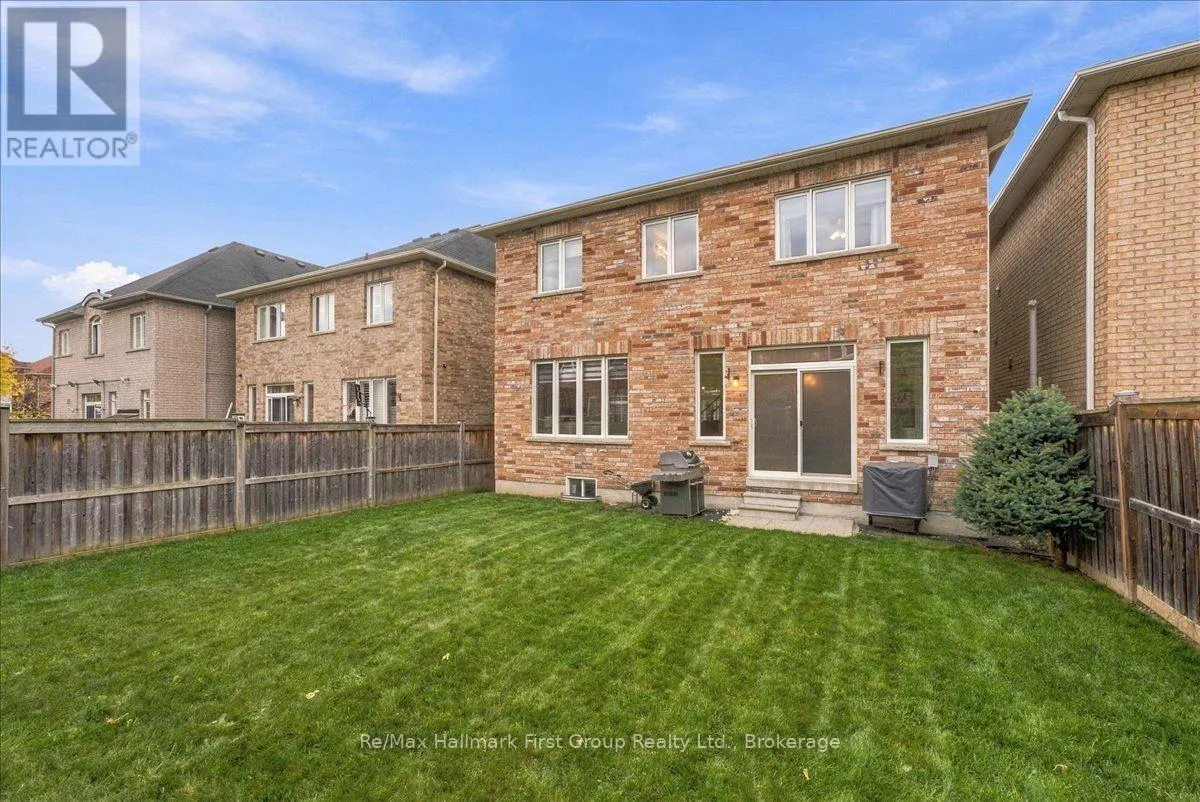 9 TAMPSETT AVENUE