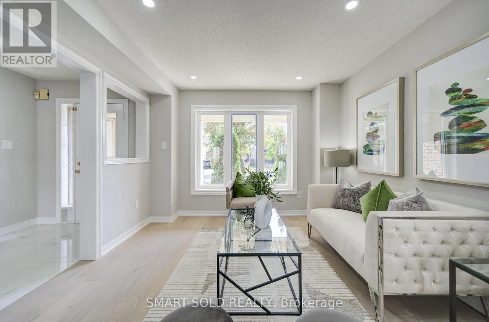 32 BROCKMAN CRESCENT