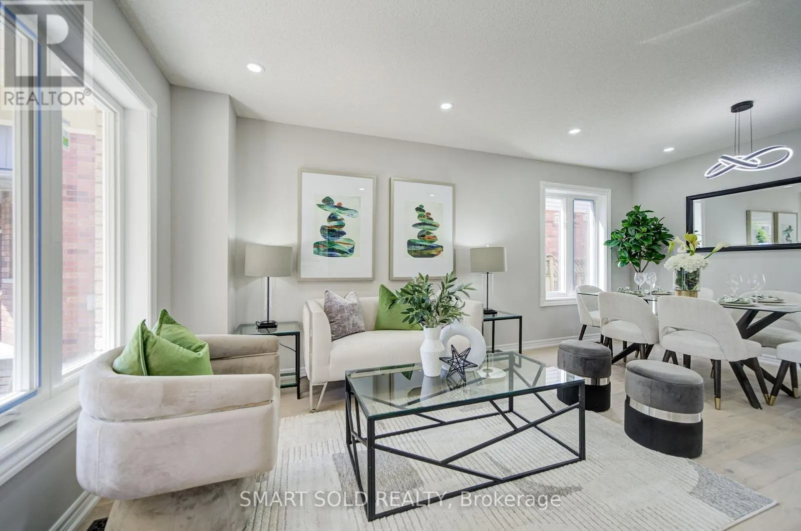 32 BROCKMAN CRESCENT