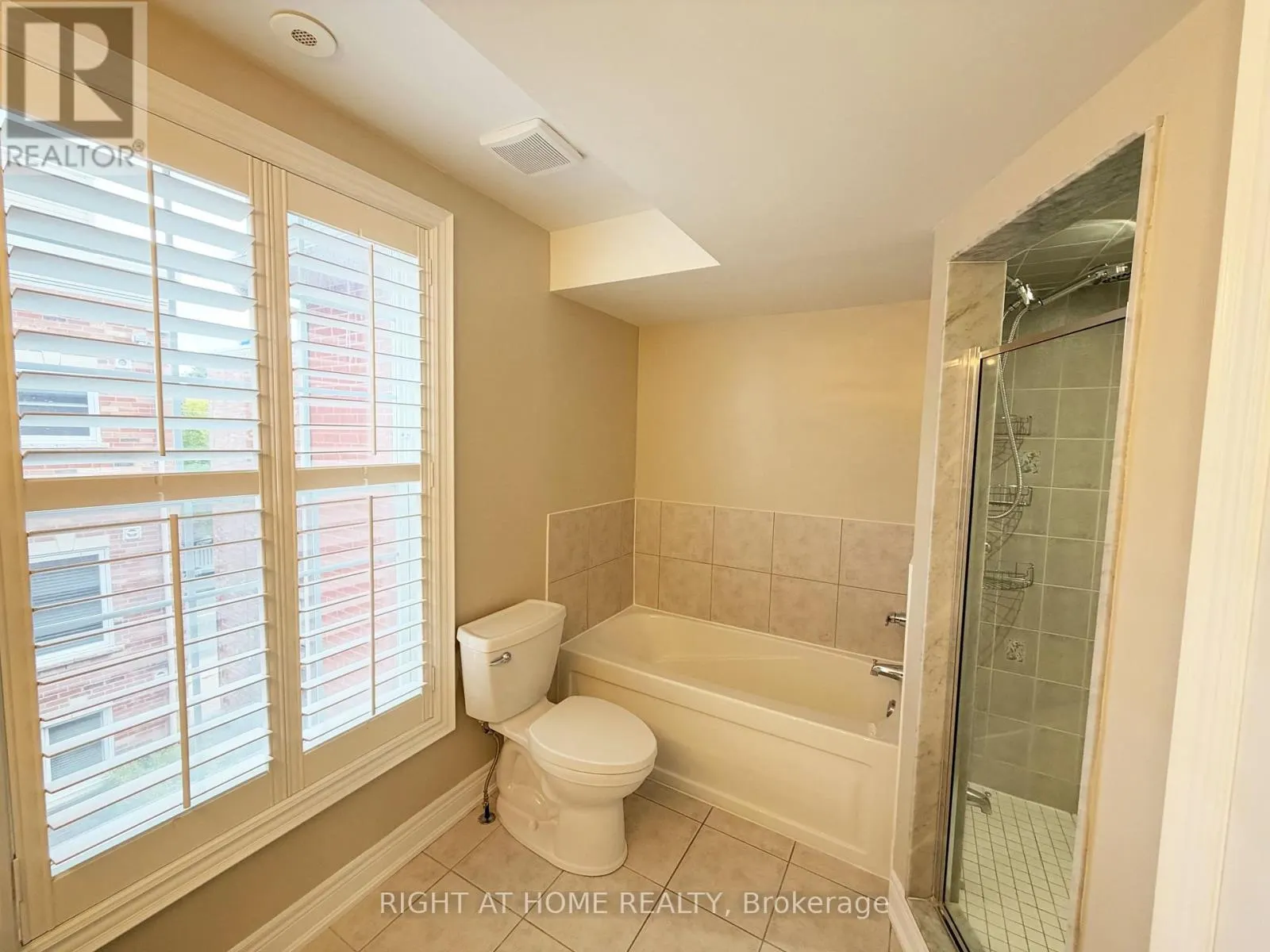 1 FAIRHEAD MEWS