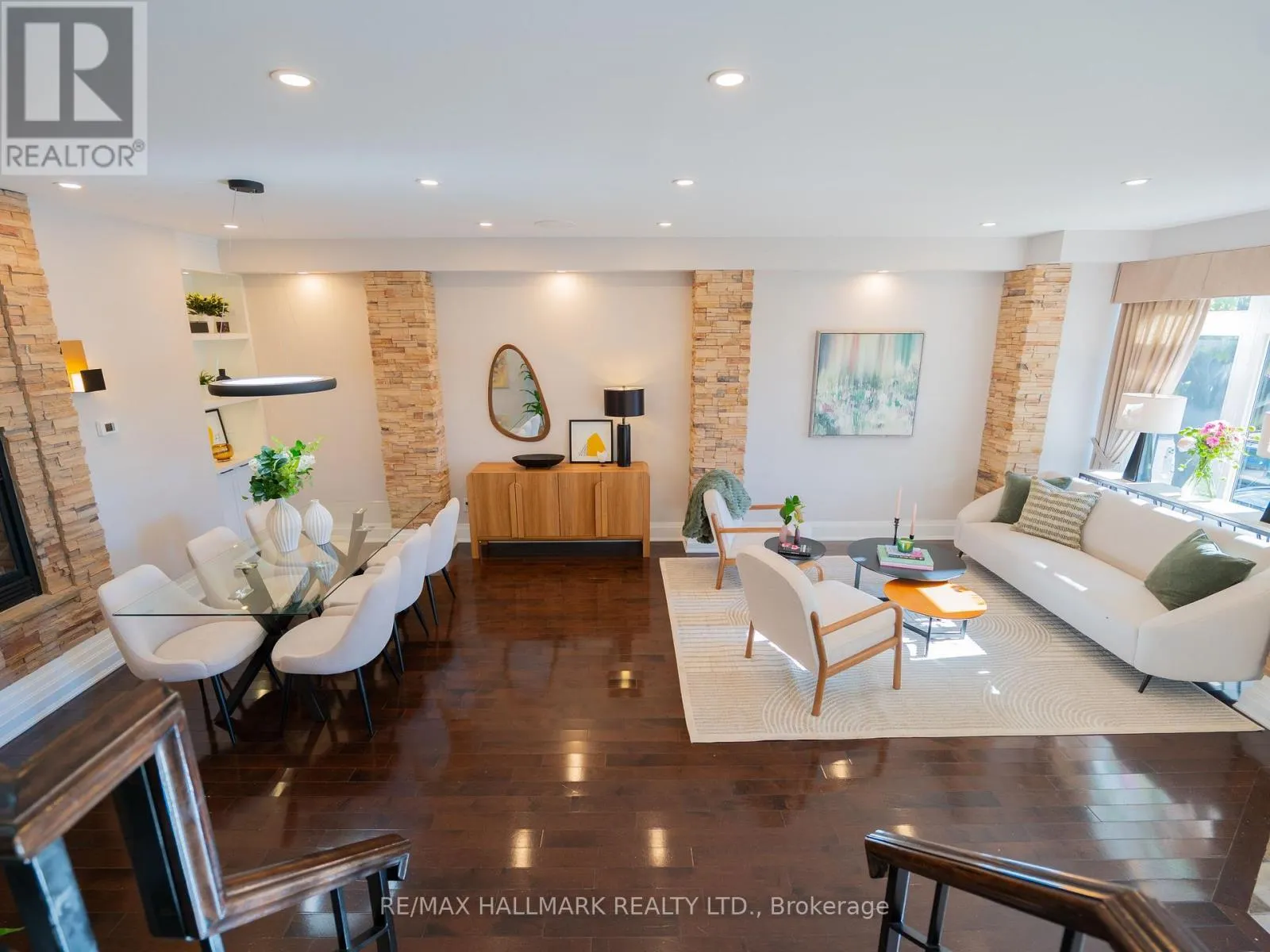 26 JUDITH DRIVE