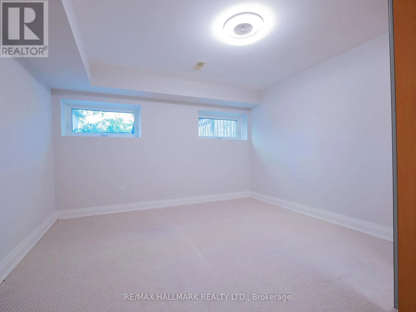 26 JUDITH DRIVE
