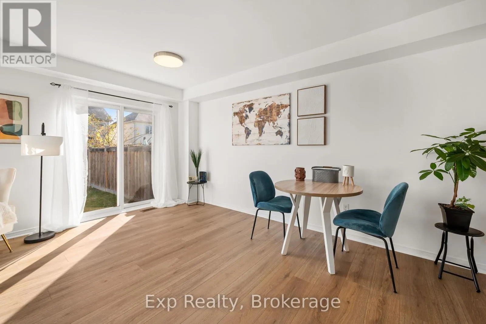 112 RICHARD DAVIES CRESCENT