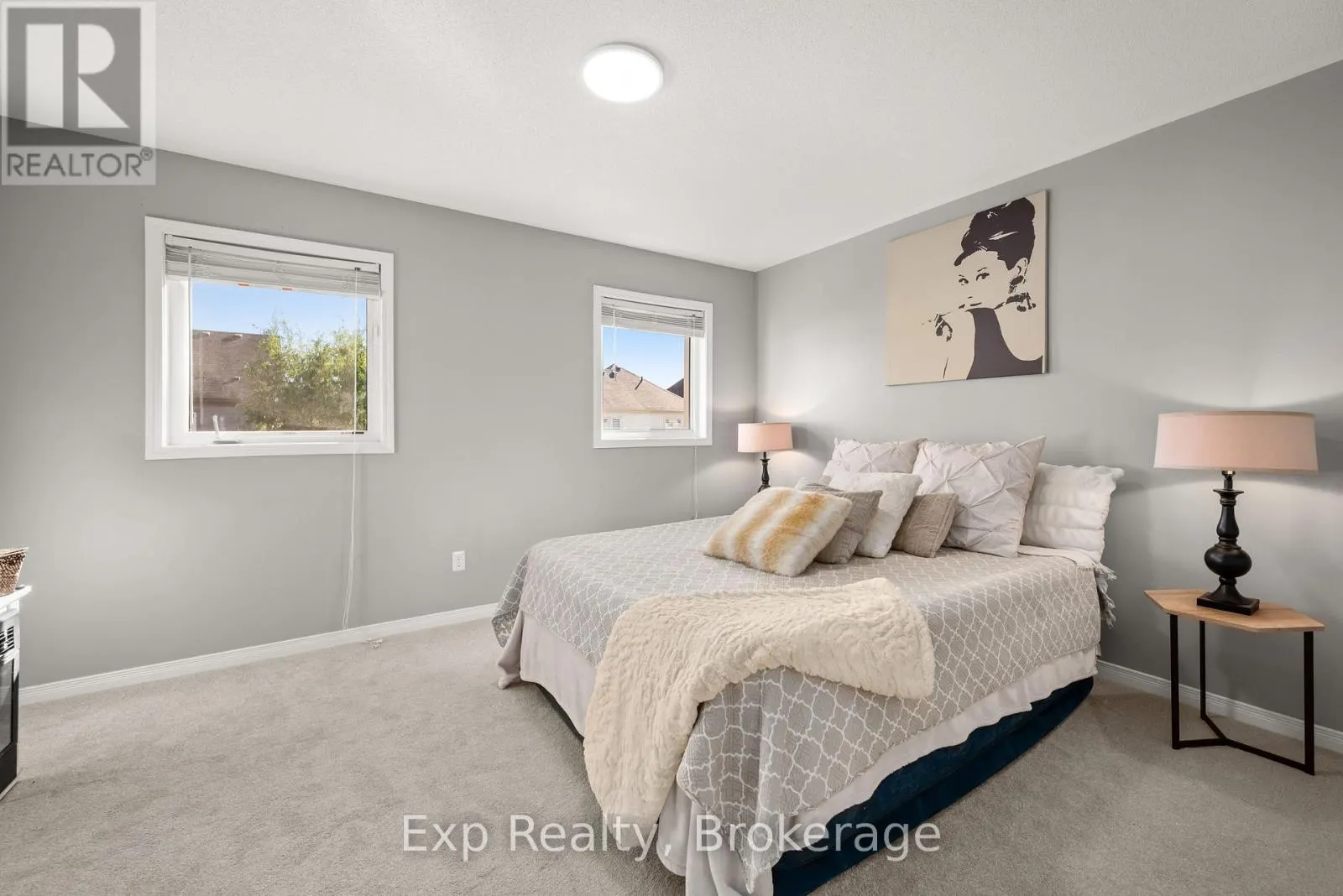 112 RICHARD DAVIES CRESCENT