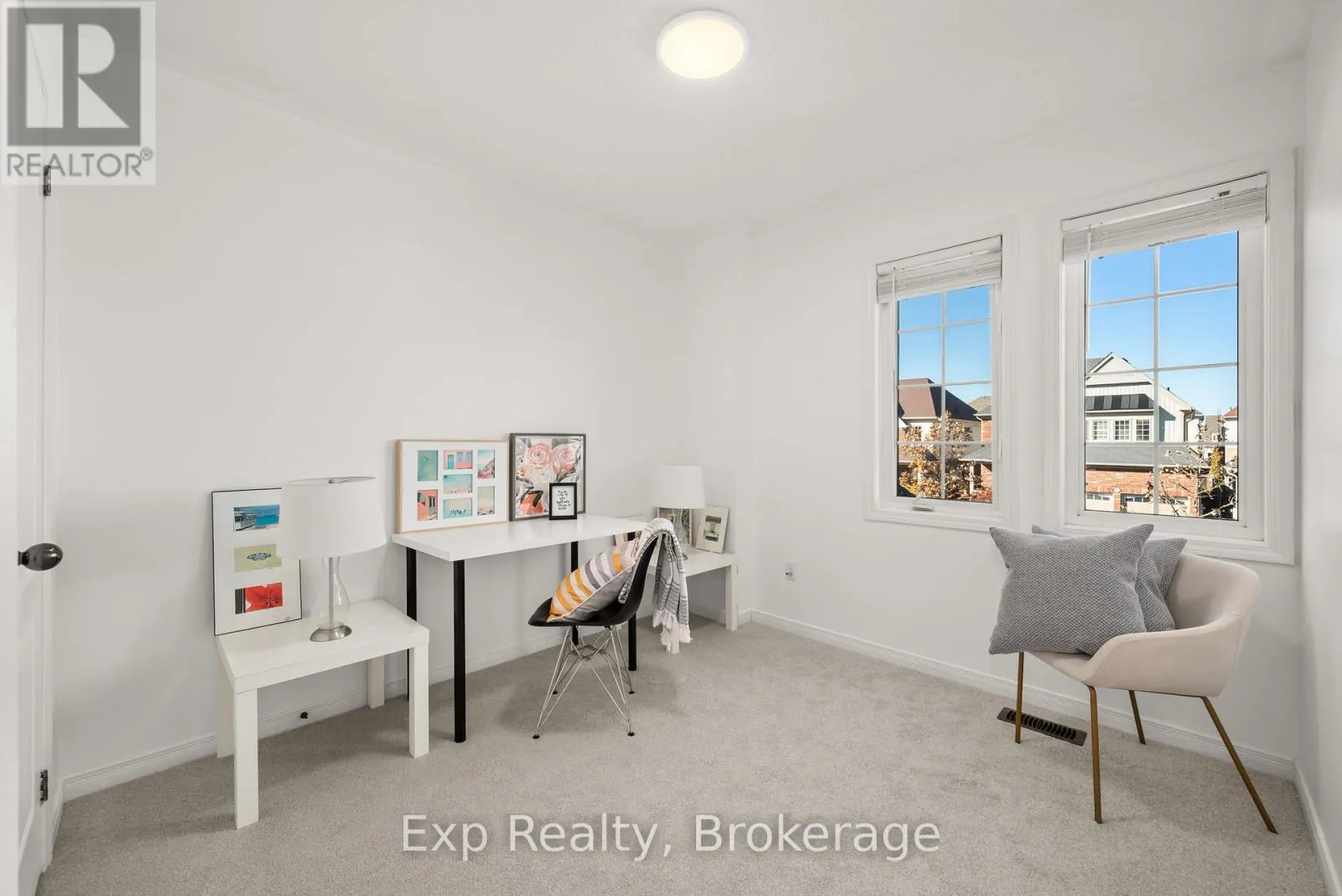 112 RICHARD DAVIES CRESCENT