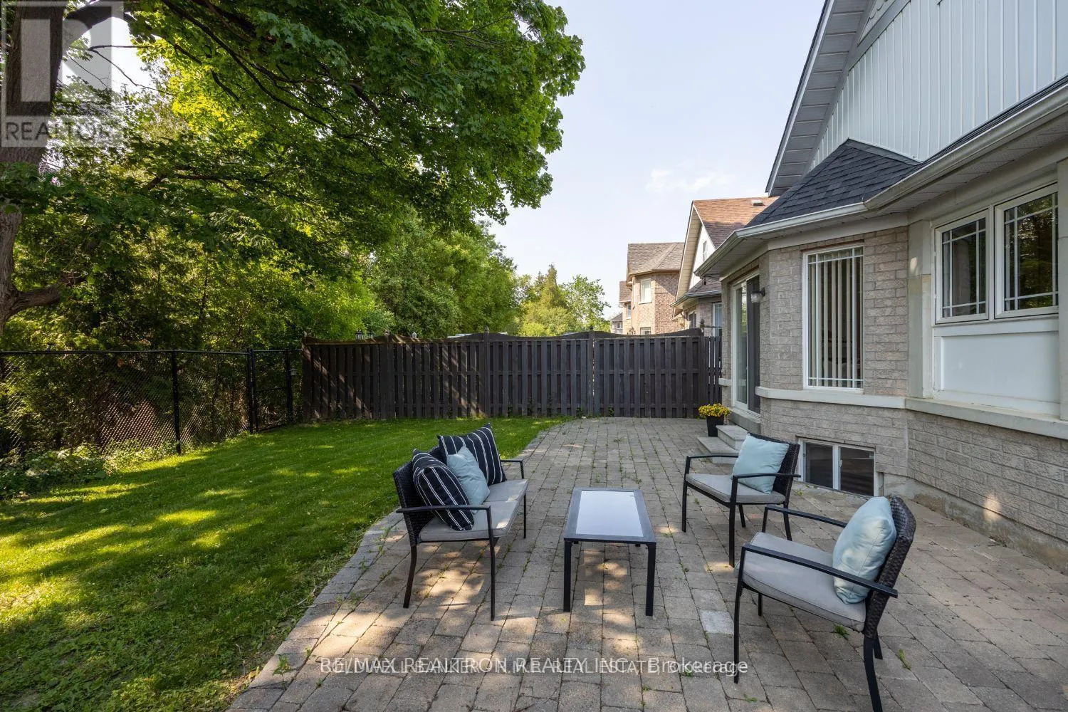 59 HARTY CRESCENT