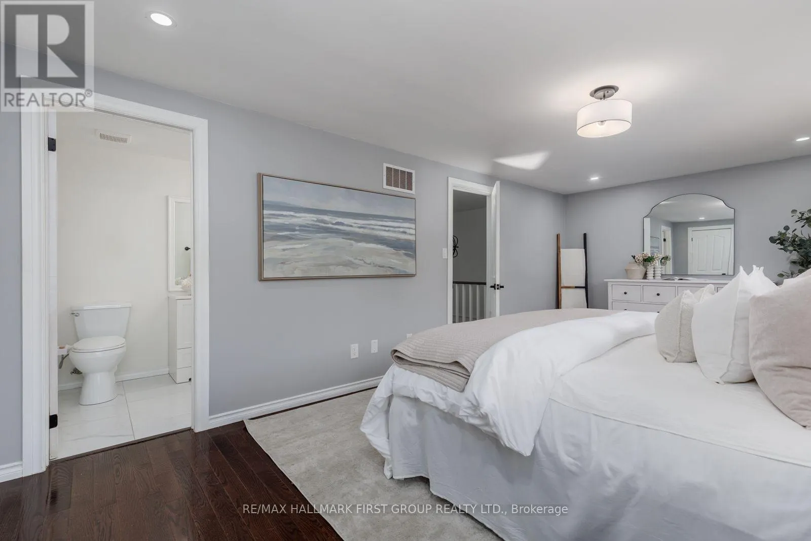 148 SANDRINGHAM DRIVE