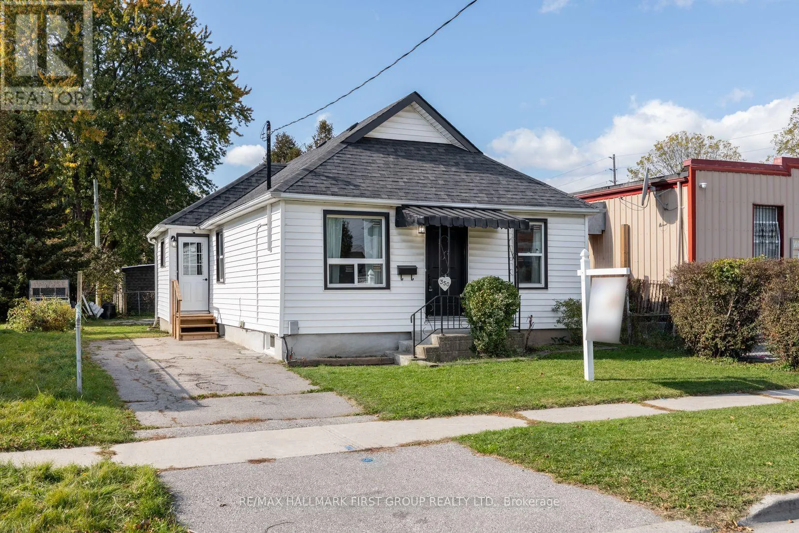 350 OSHAWA BOULEVARD S