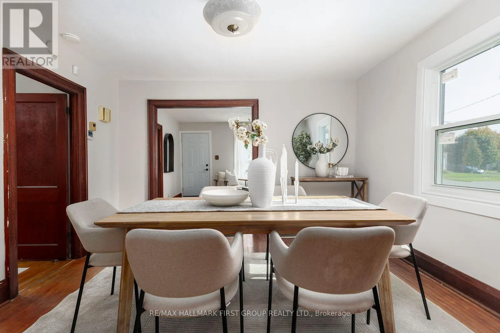 350 OSHAWA BOULEVARD S