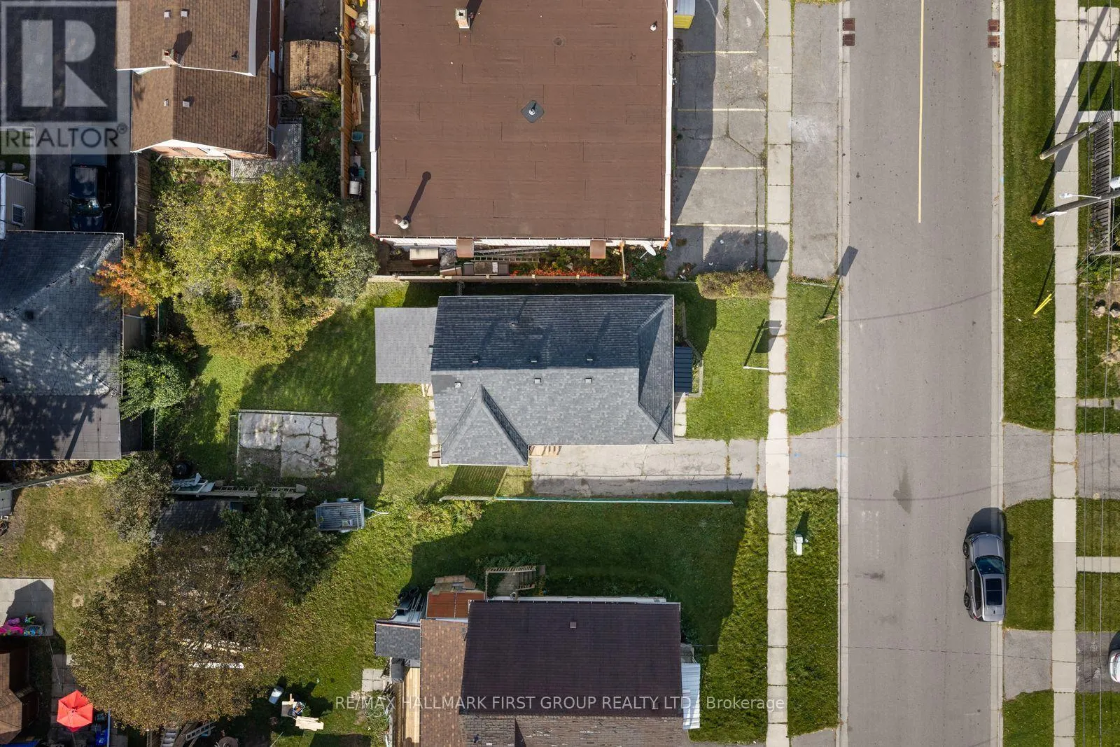 350 OSHAWA BOULEVARD S
