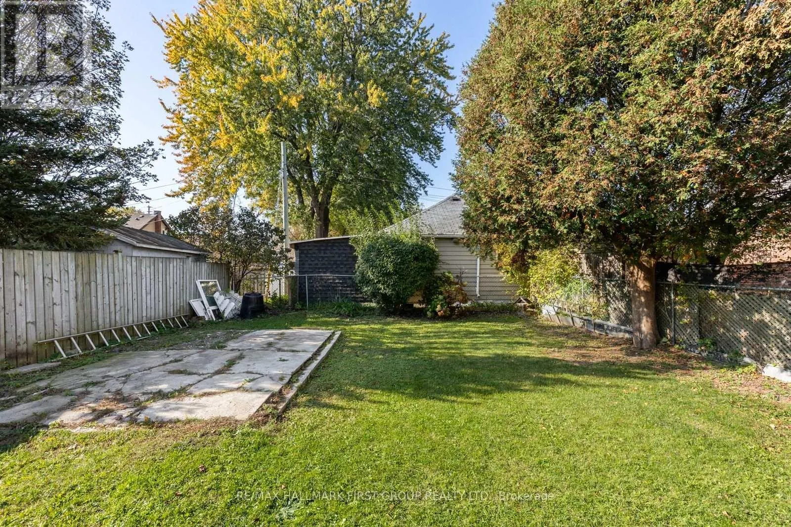 350 OSHAWA BOULEVARD S