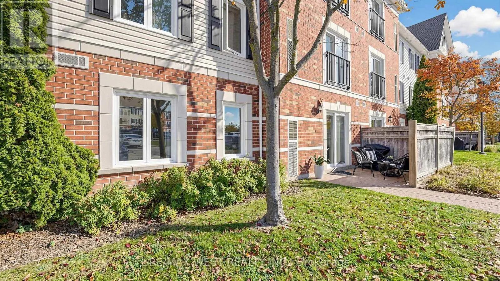 105 - 102 ASPEN SPRINGS DRIVE