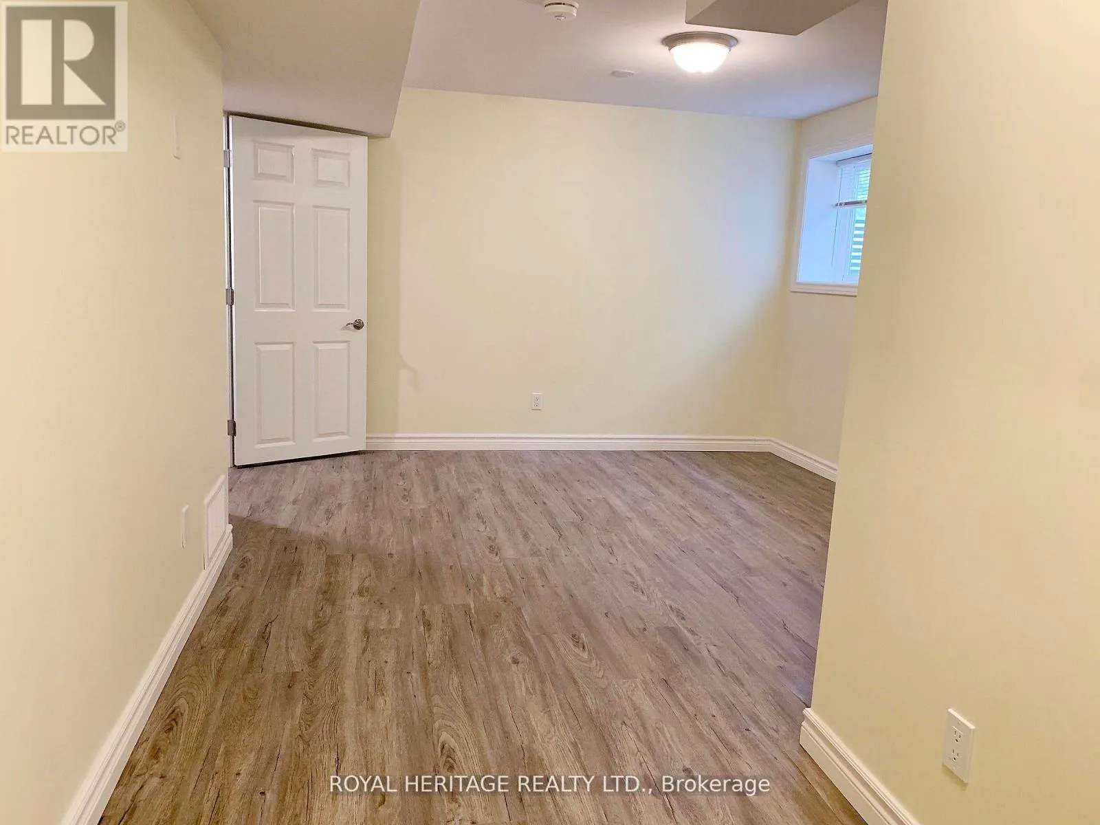 1628 SPENCELY DRIVE