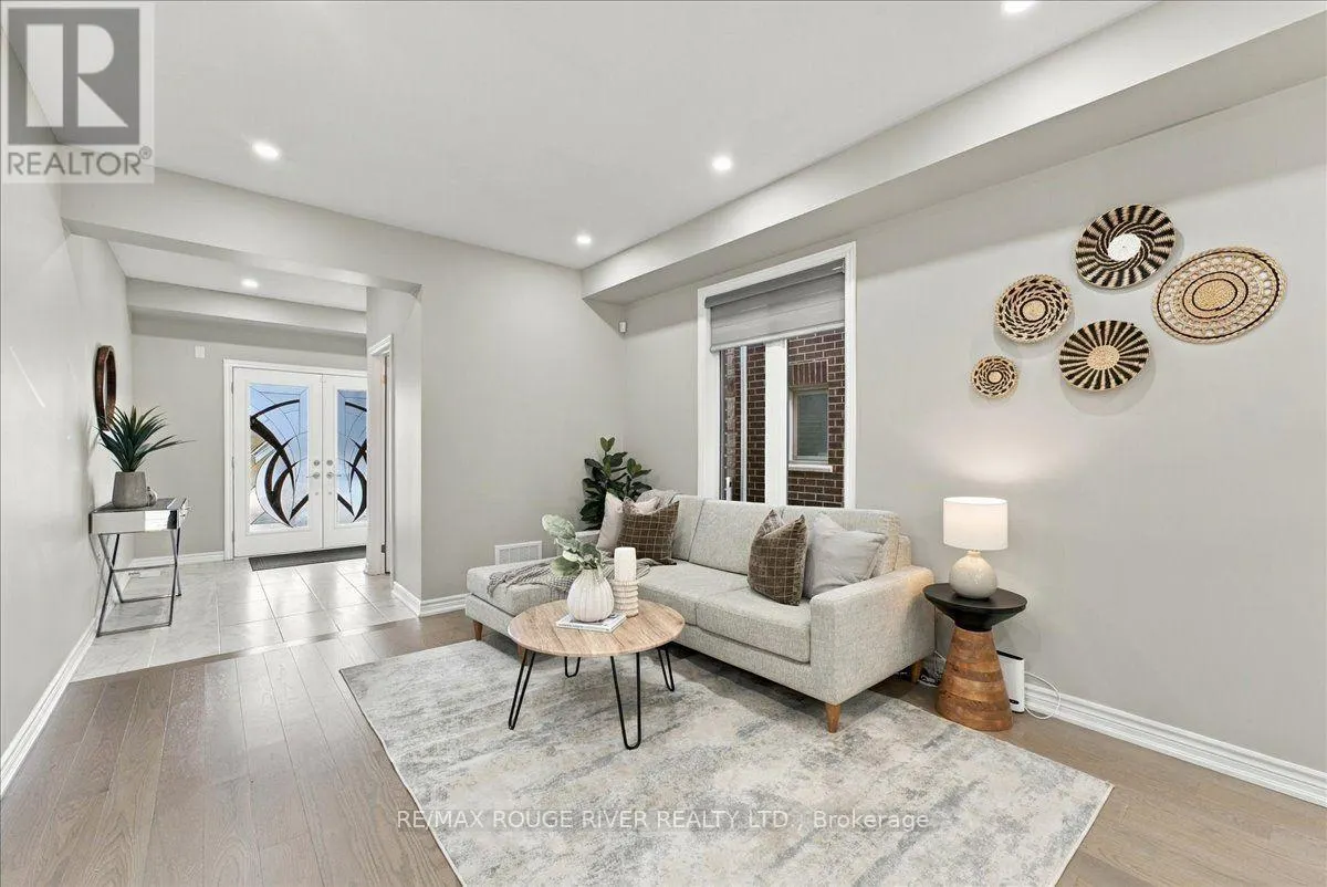 520 CORONATION ROAD