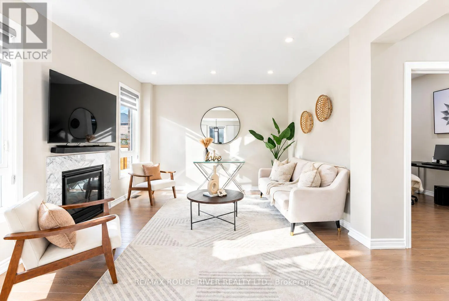 520 CORONATION ROAD