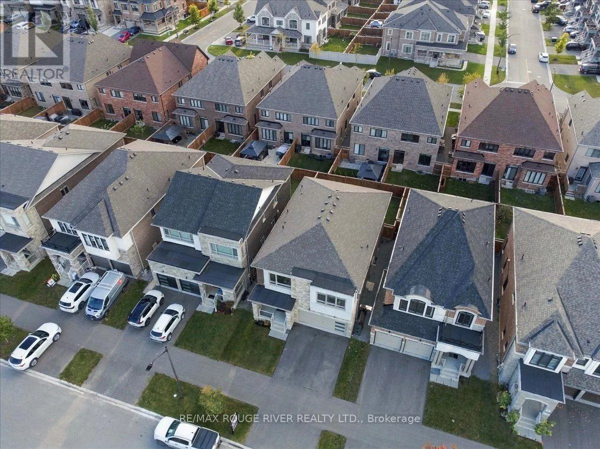 520 CORONATION ROAD
