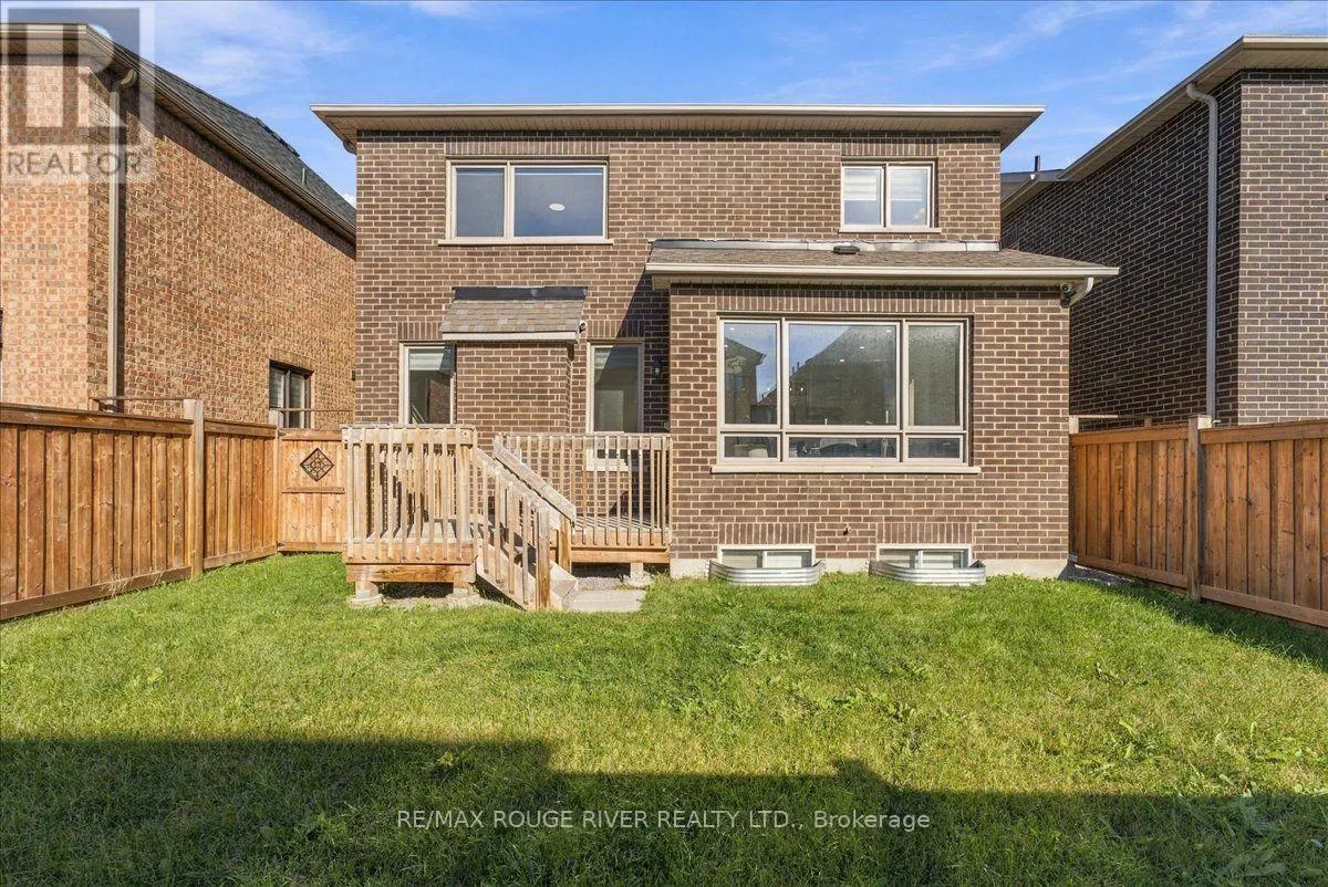 520 CORONATION ROAD