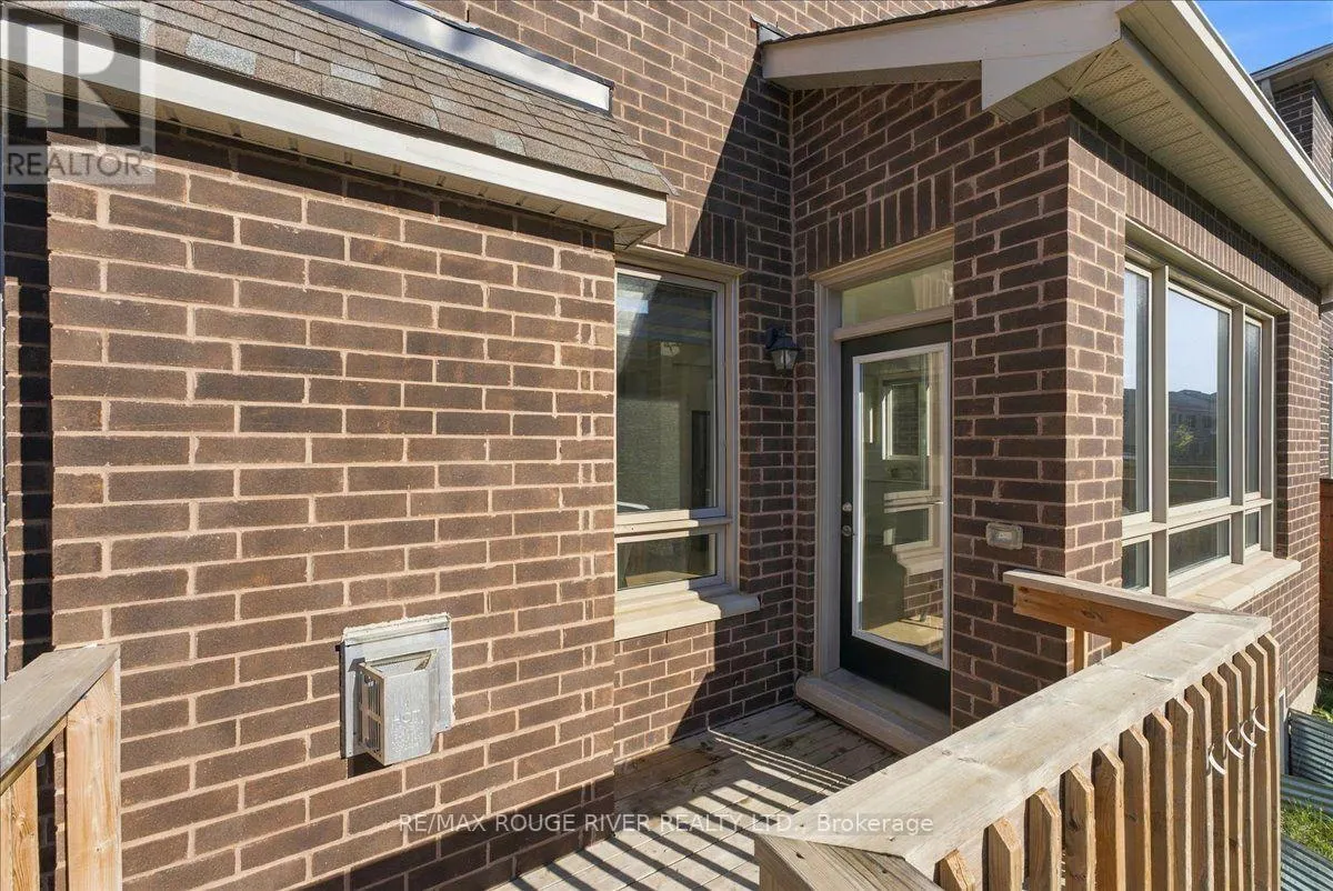 520 CORONATION ROAD