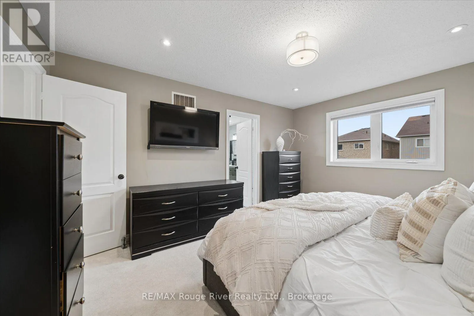 36 SHREWSBURY DRIVE