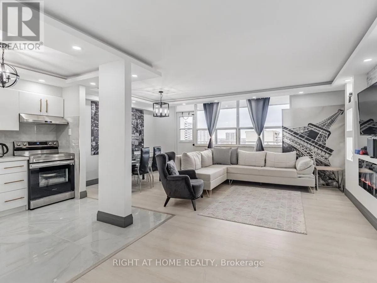 1206 - 2550 PHARMACY AVENUE