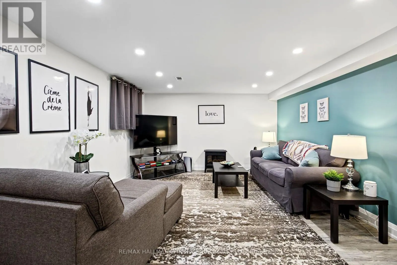 1224 PHARMACY AVENUE