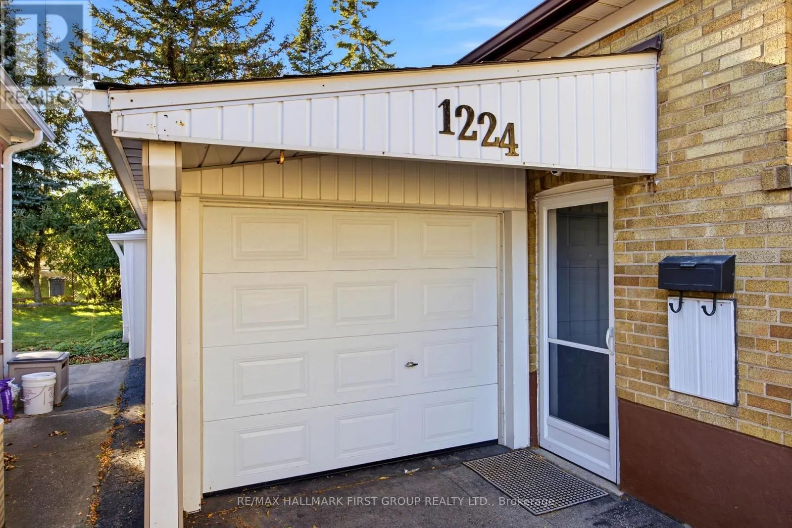 1224 PHARMACY AVENUE