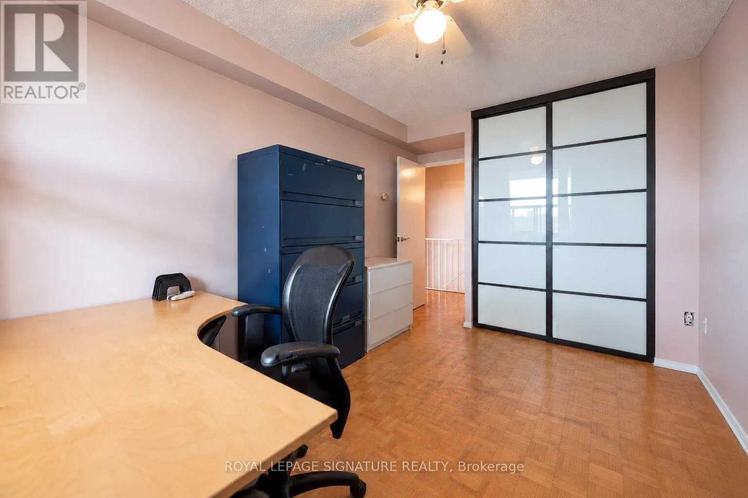 211 - 1071 WOODBINE AVENUE