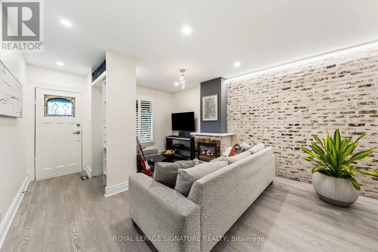 122 DUVERNET AVENUE