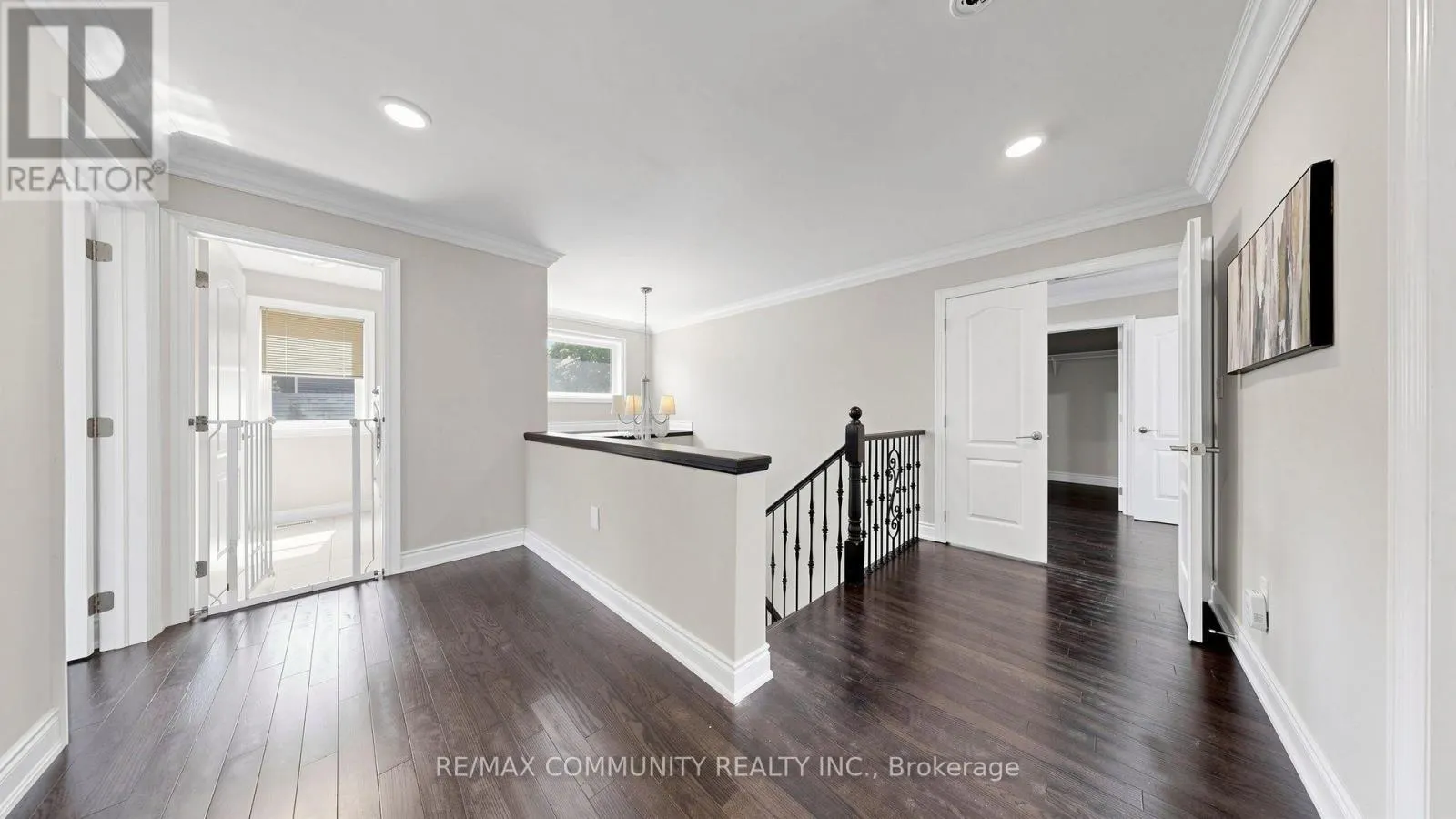 118 HAREWOOD AVENUE