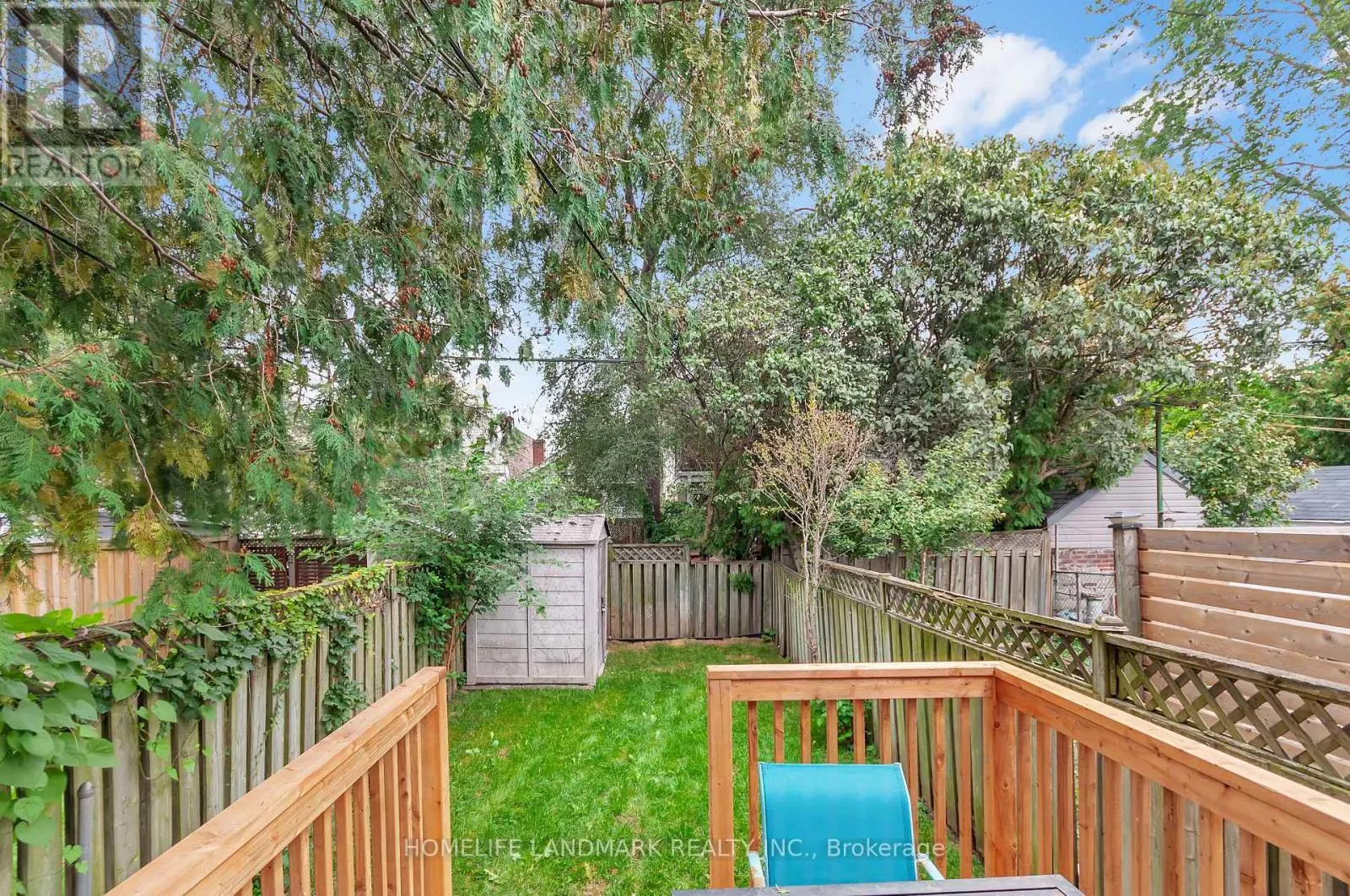 26 QUEENSDALE AVENUE