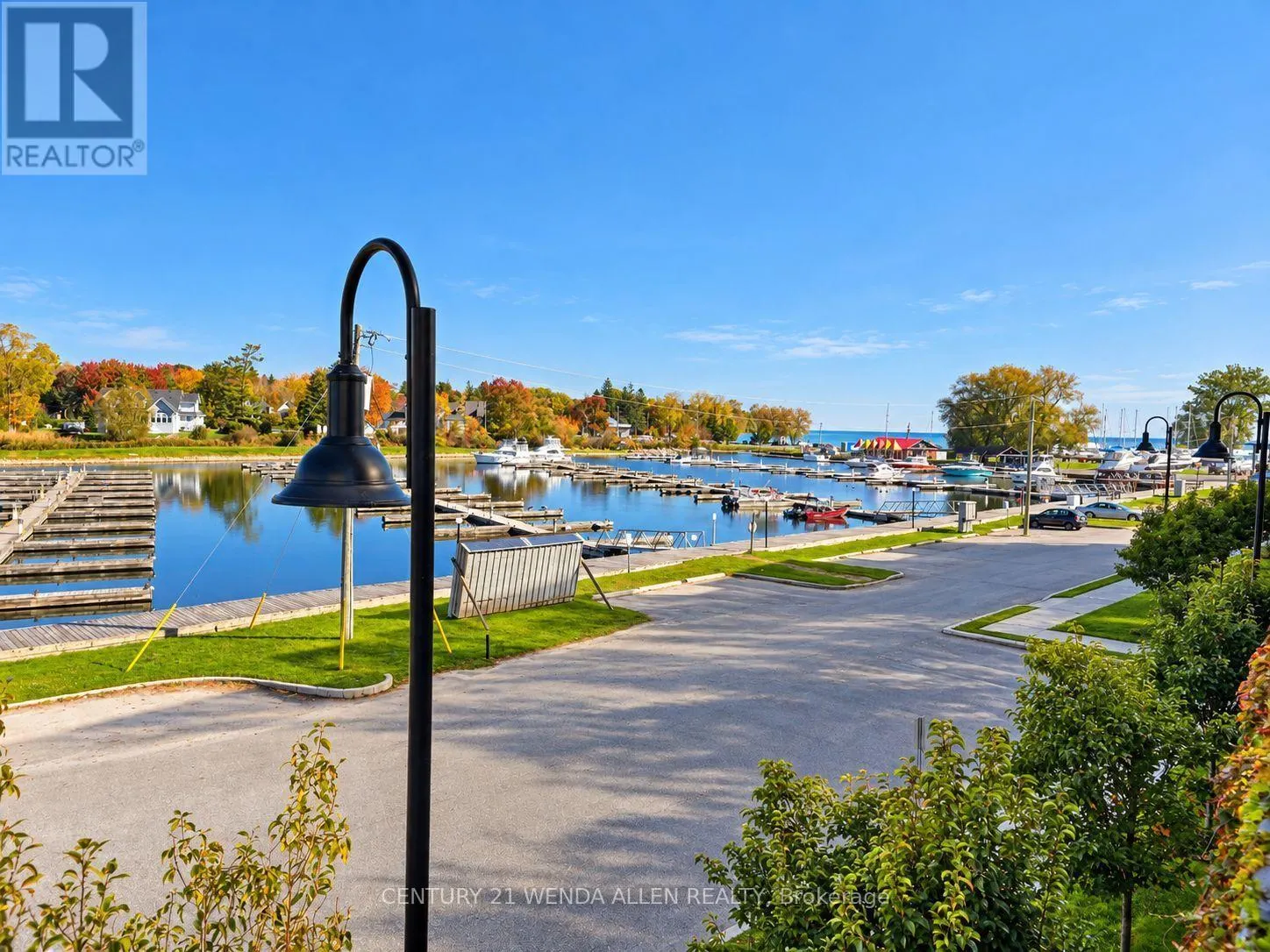203 - 80 SHIPWAY AVENUE