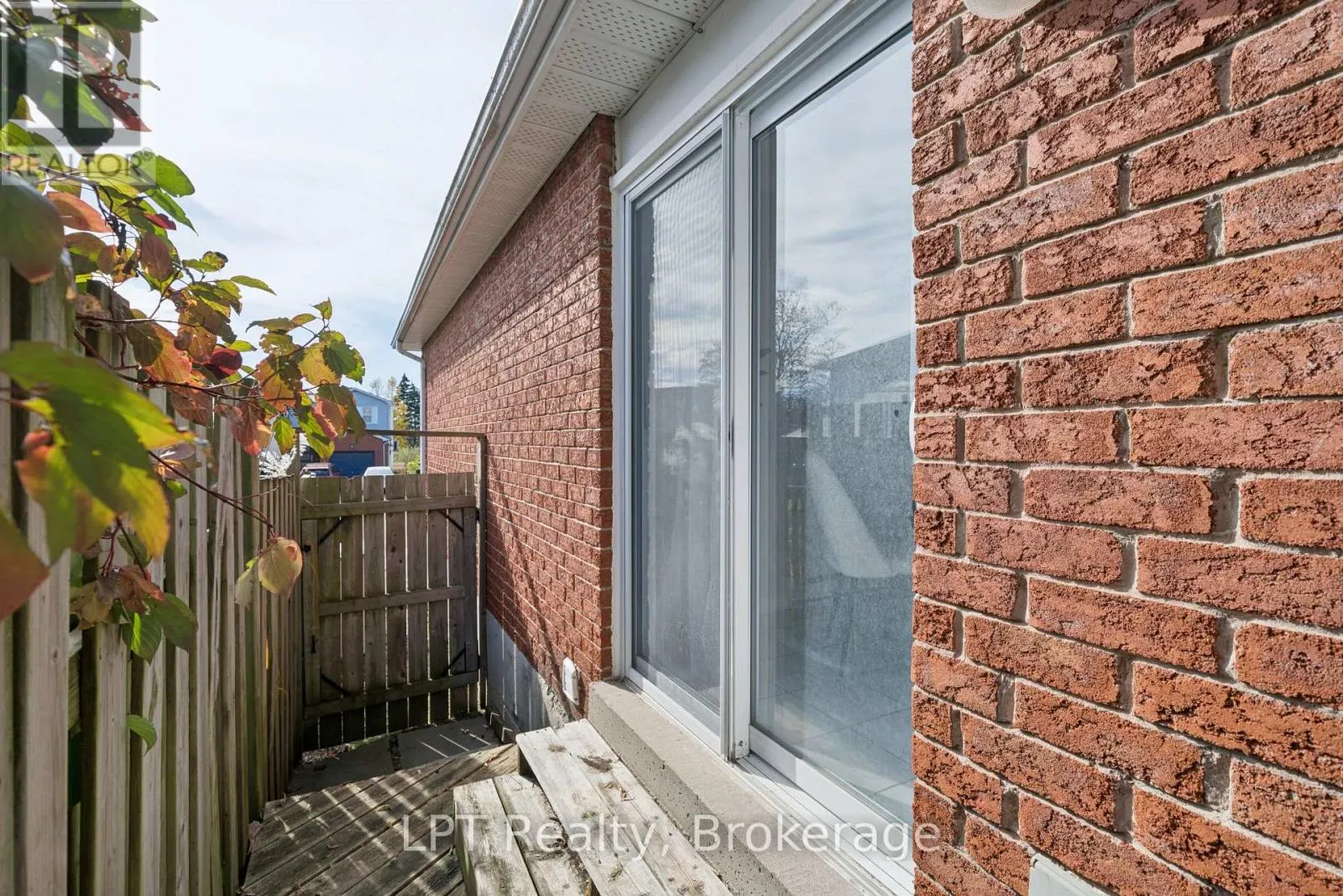 420 COBBLEHILL DRIVE