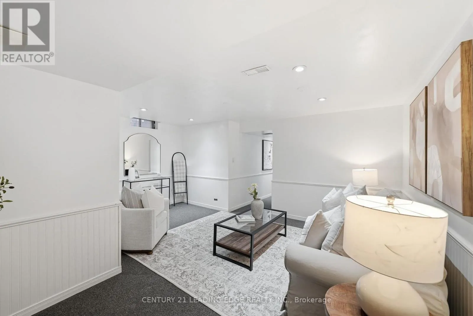 1732 SILVER MAPLE DRIVE