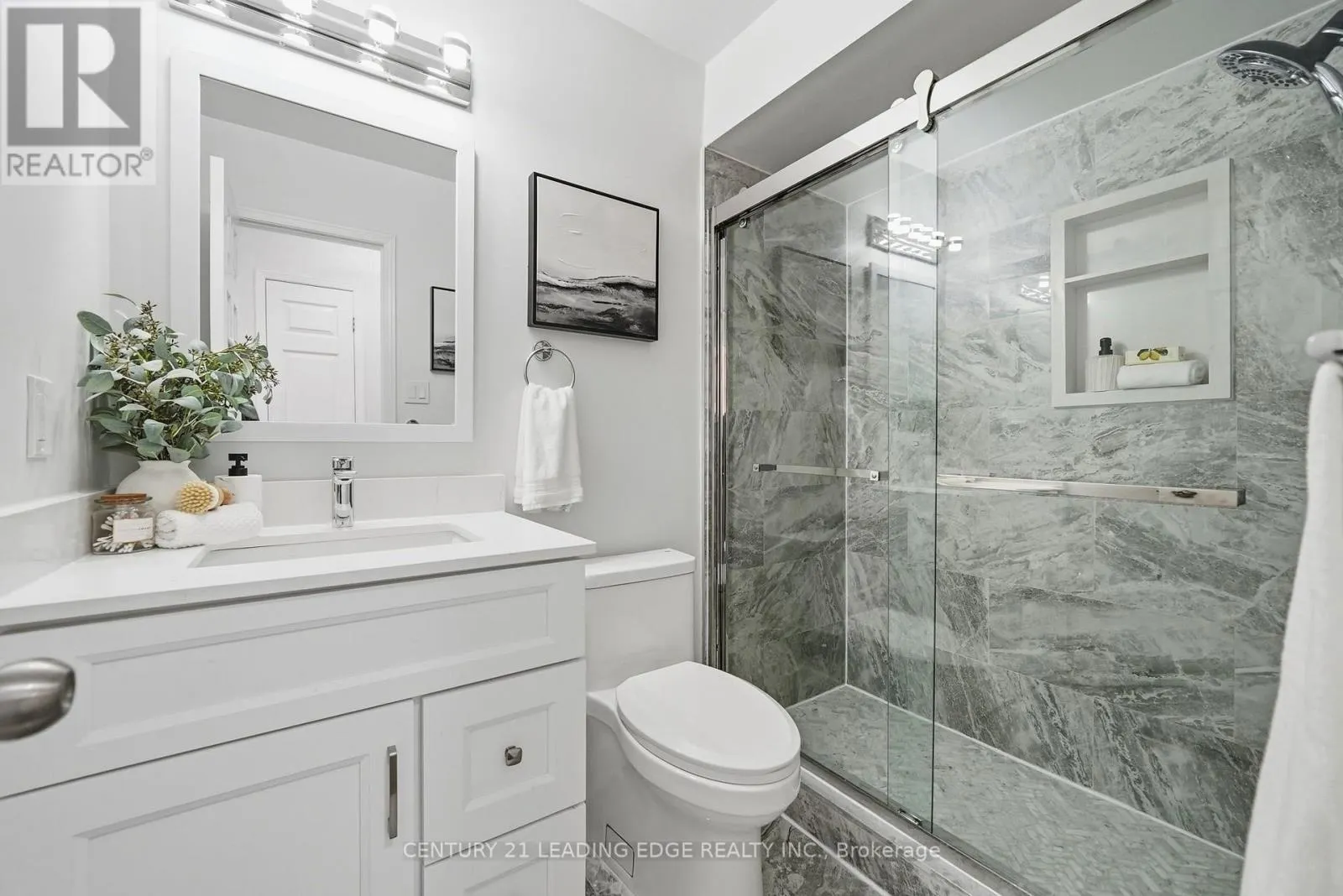 1732 SILVER MAPLE DRIVE