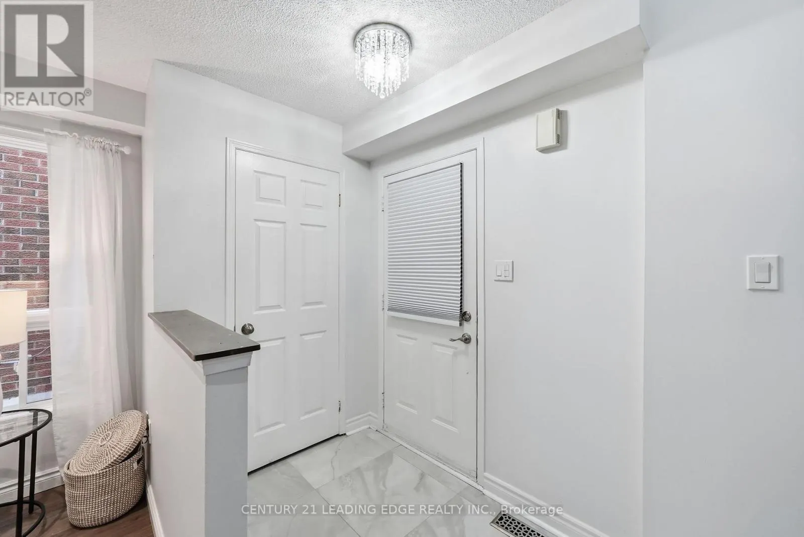 1732 SILVER MAPLE DRIVE