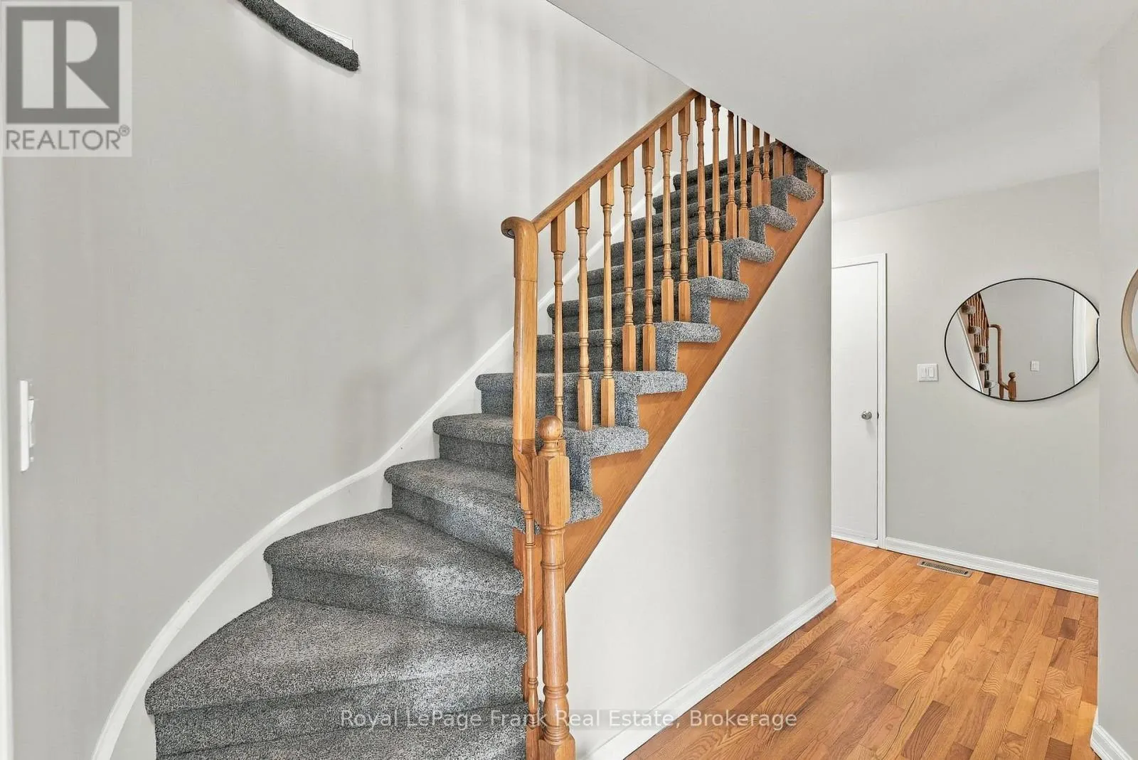 86 CHERRY BLOSSOM CRESCENT