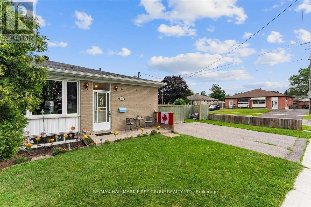1014 DUNLOP STREET E